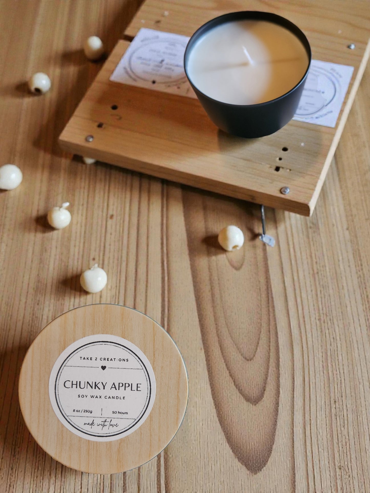 Chunky Apple 8 oz. candle